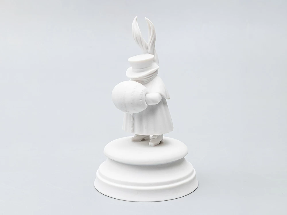 Скульптура Одиннадцатый гость Белый арт. 82.65369.00.1